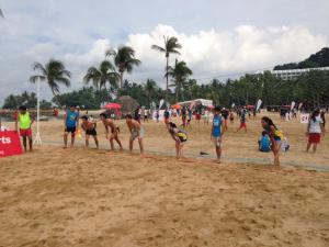 Yale-NUS students at the U Sports Beach Games